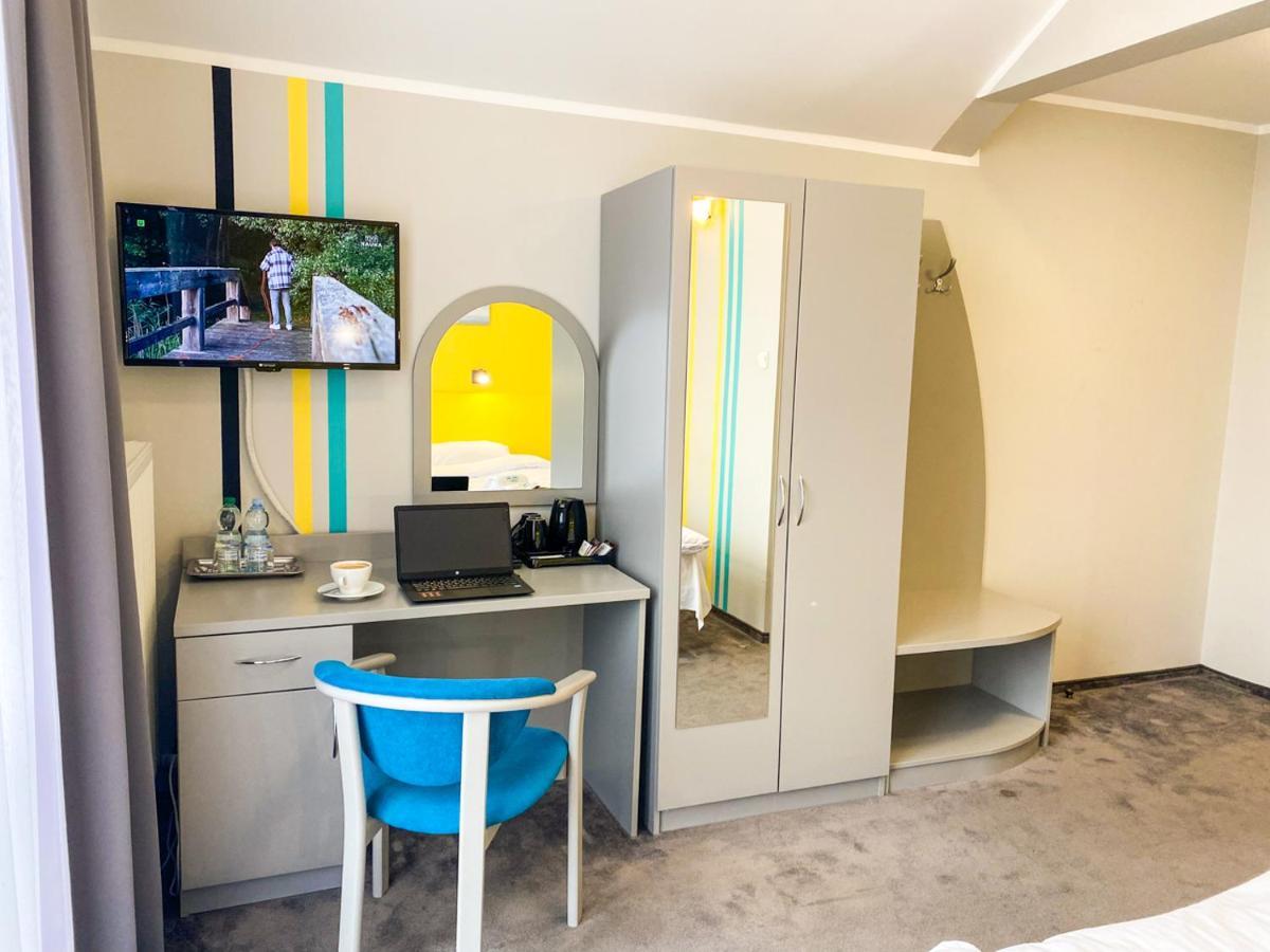 Hotel Jablonski Stawiguda Extérieur photo